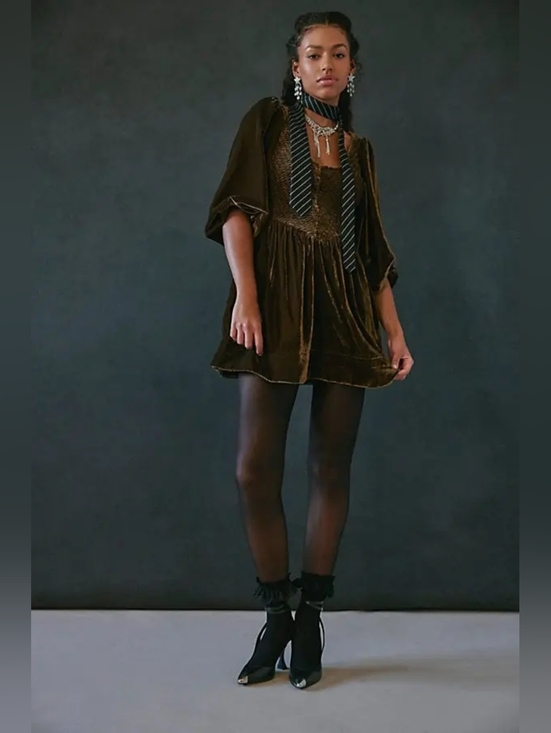 Free People Dresses & Skirts - Free People Farrier Velvet Mini Dress